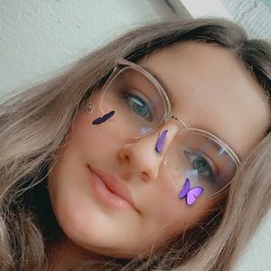 Meet your Posher, Willow